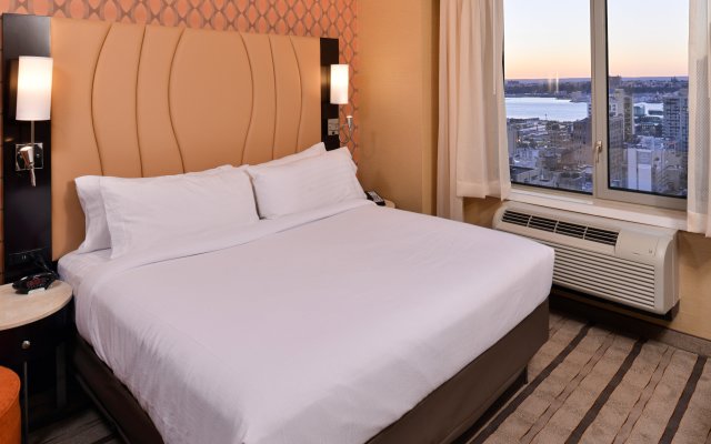 Holiday Inn New York City - Times Square by IHG