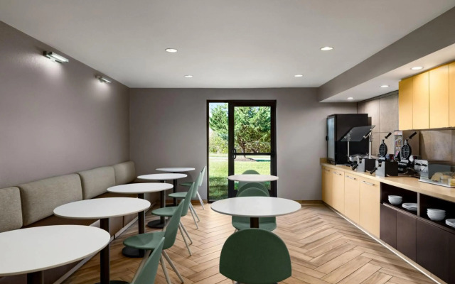 TownePlace Suites by Marriott Fort Meade National Business Park