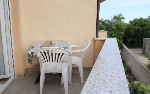 Apartment Ivan - 300 m from sea: SA5 Nin, Zadar riviera