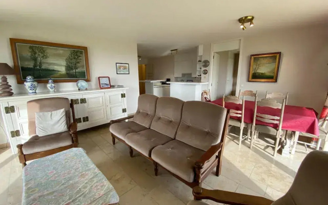 Beautiful Apartment on the Marina