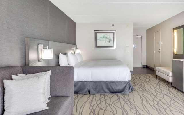 Doubletree by Hilton Hotel Racine Harbourwalk