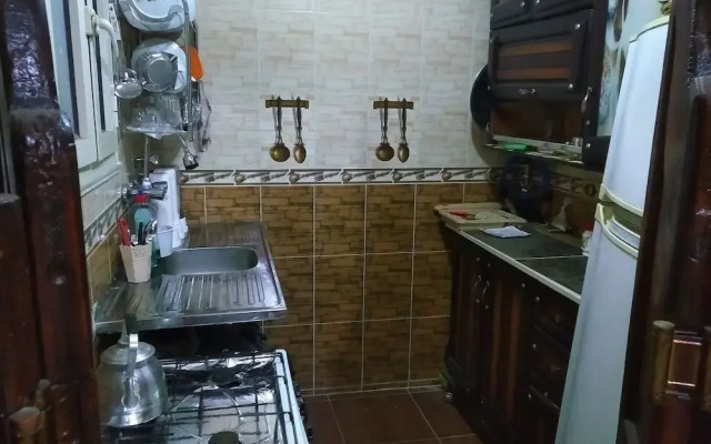 Explore Cairo From A Cozy Designed apt