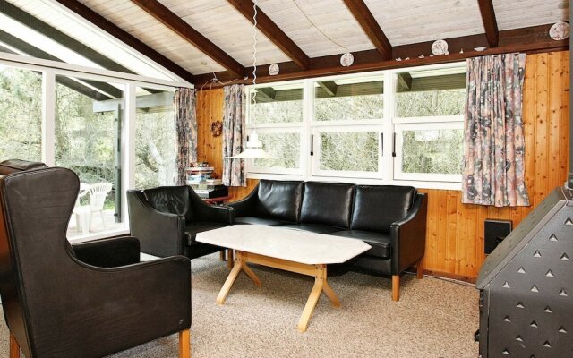 Cozy Holiday Home in Albaek near Sea