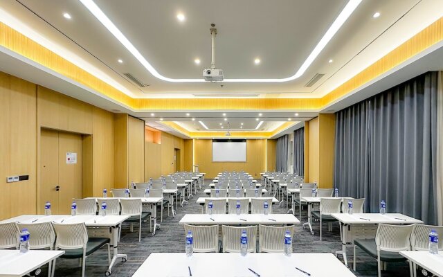 Holiday Inn Express Suzhou Fenhu by IHG
