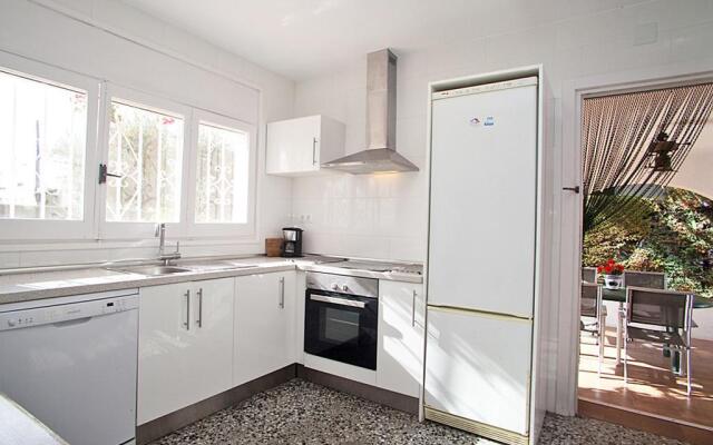 Calle Orquidea - Five Bedroom