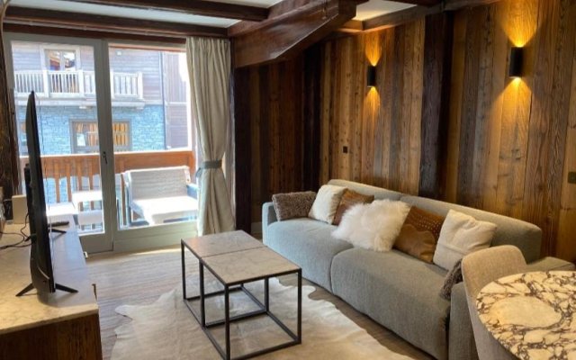 Luxury suite 70m2 balcon courchevel1850 parking