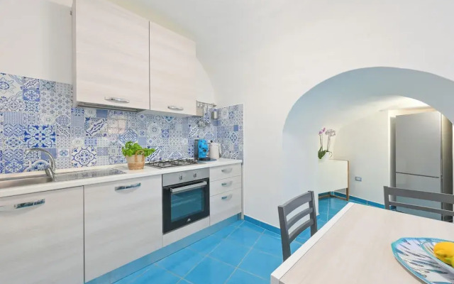 Chiaia Di Rose Rooms & Apartment