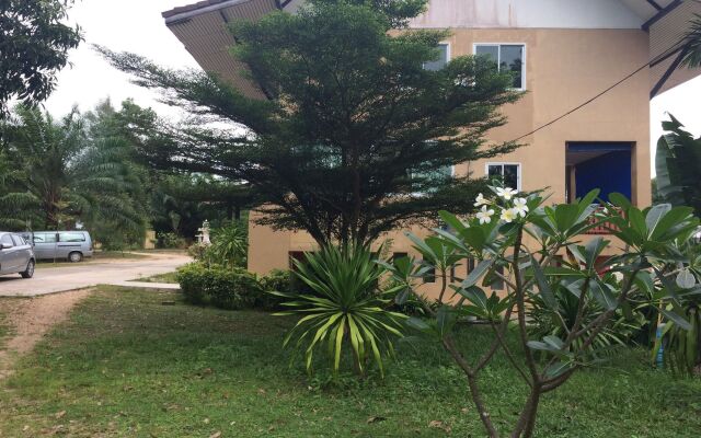 OYO 619 Water Palm Resort