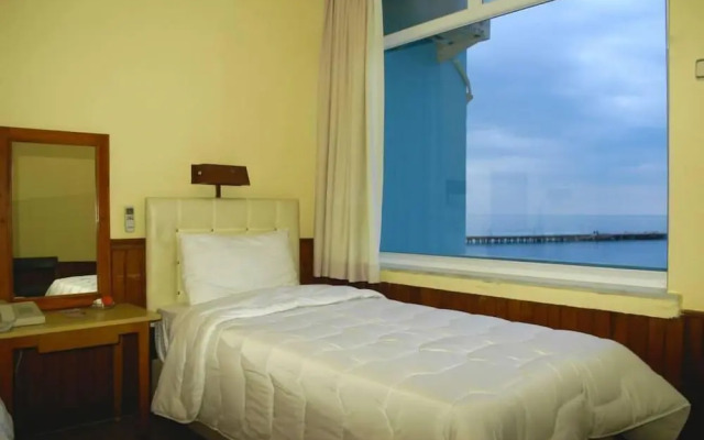 Lades Hotel