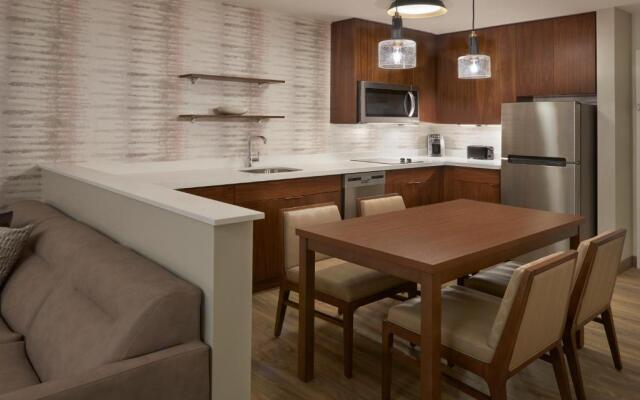 Residence Inn by Marriott Toronto Mississauga Southwest