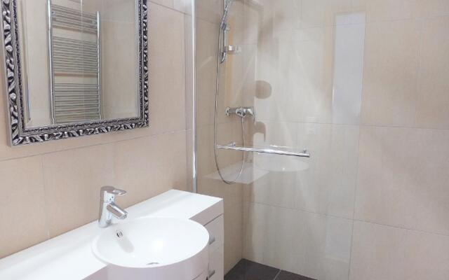 Les Hesperides 2 - Two Bedroom