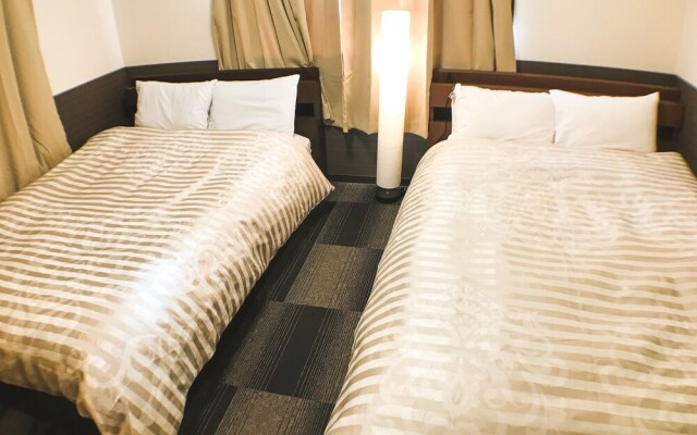 One More Heart at Fushimi Inari 3