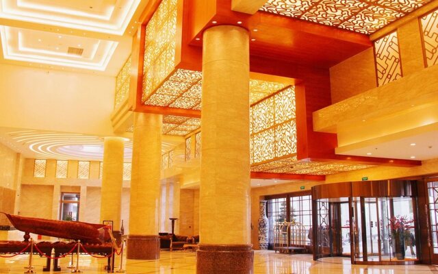 Ramada Plaza Chongqing West