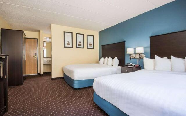 AmericInn Eagle