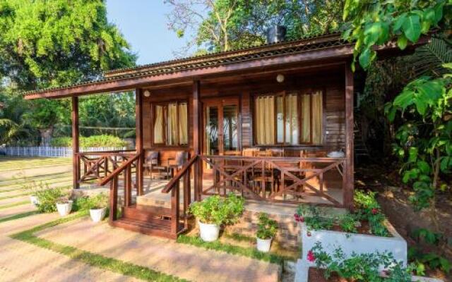 SaffronStays Little Paradise