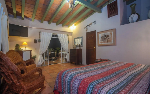 Casa Romance Escondido