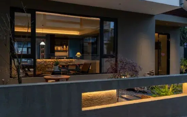 Wuyishan Kelai Like Home Tea House Space