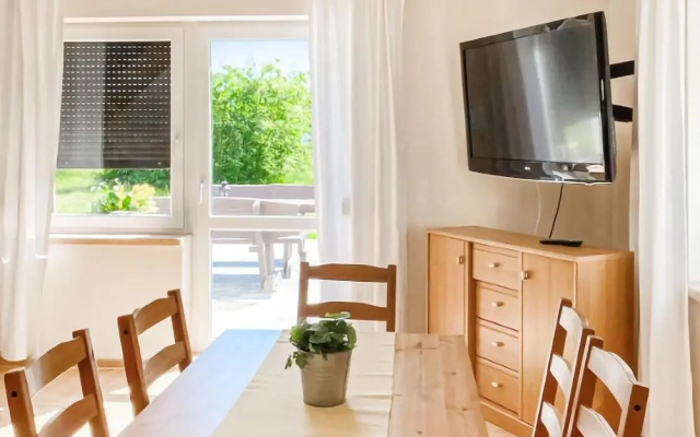 Awesome Home in Tlen With 2 Bedrooms and Wifi