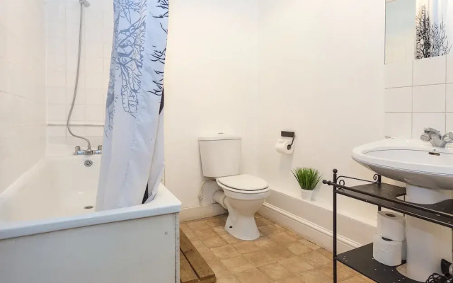 Quirky 2 Double Bedroom Apartment on Brick Lane