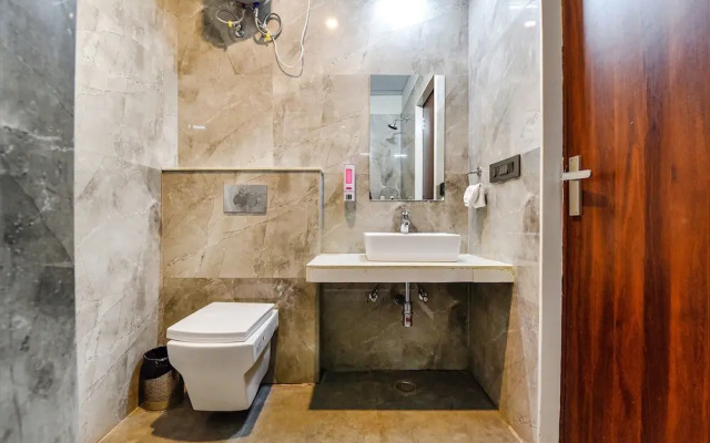 Fabhotel Pravaasam Residency