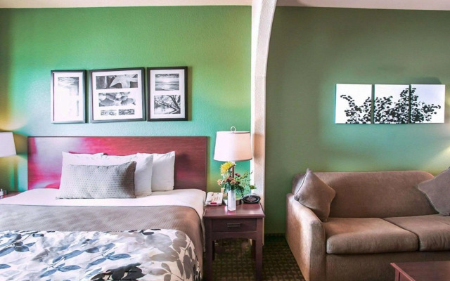 Sleep Inn & Suites Gonzales near Palmetto State Park