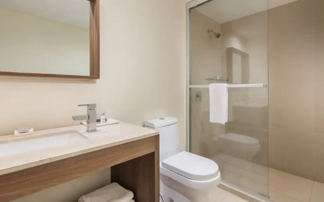 Live Aqua Private Residences Marina Vallarta