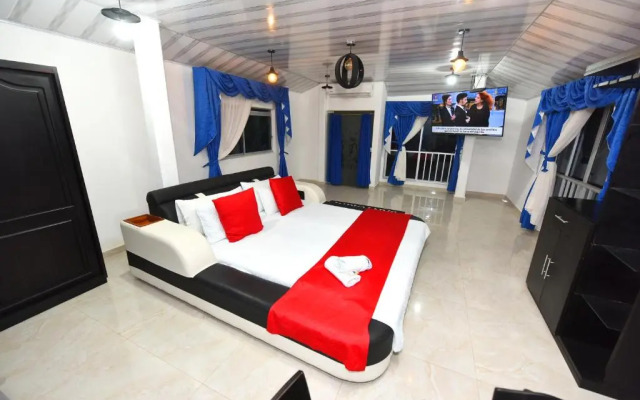 Hotel Santorini