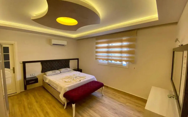 Yalçın Hotel
