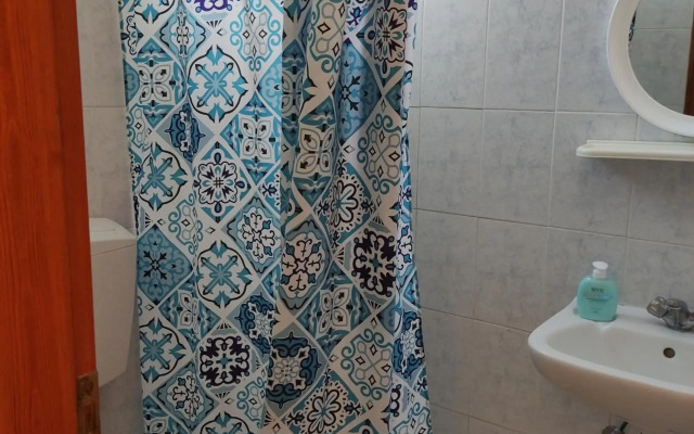 Nikos 2 Studios & Apartments