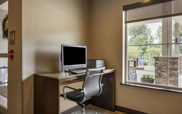Comfort Inn