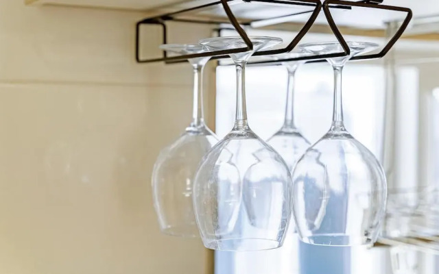 Yeosu Dangdangi Dog Family Pension Gold