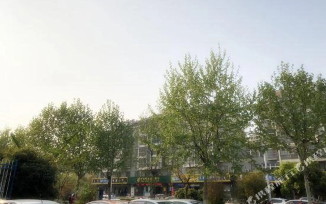 Super 8 Hotel Select (Chuzhou Dongpo West Road Langyashan Subway Station Branch)