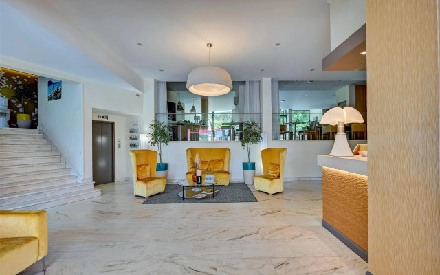 Best Western Sevan Parc Hotel