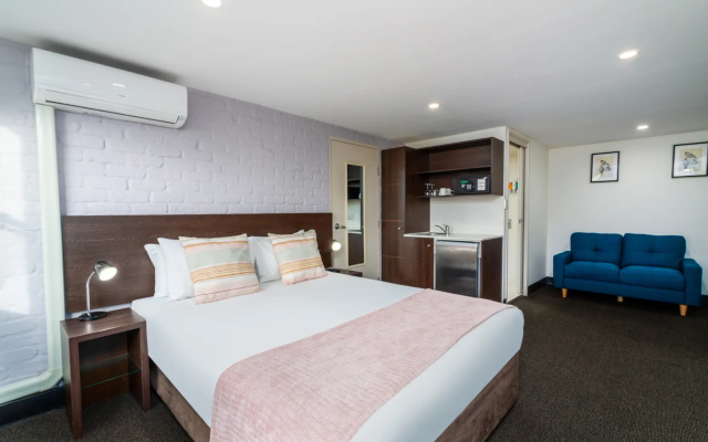 Leisure Inn Penny Royal Hotel & Apartments