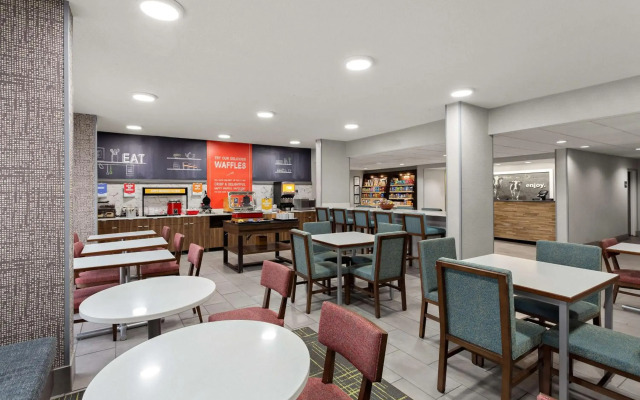 Hampton Inn Bridgeport/Clarksburg