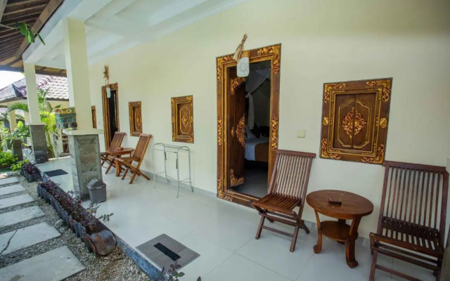 The Tanis Villas & Lembongan Express Bali