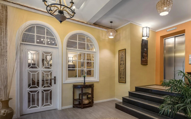 Botum Palace Hotel