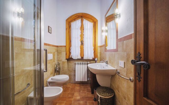 House Mistral Corsanico