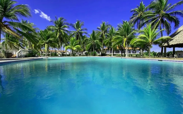 Hotel Tesoro Beach