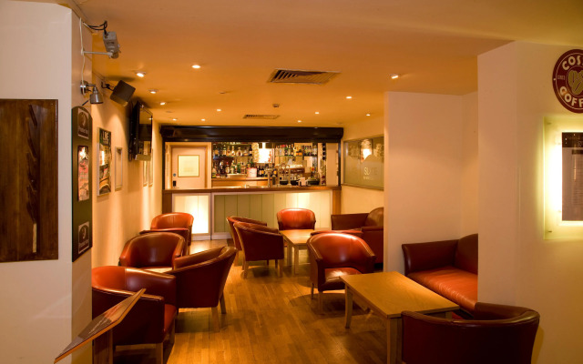 Premier Inn London Kensington - Olympia