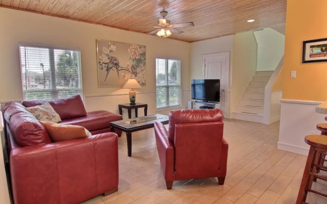 Pelican s Perch VW21