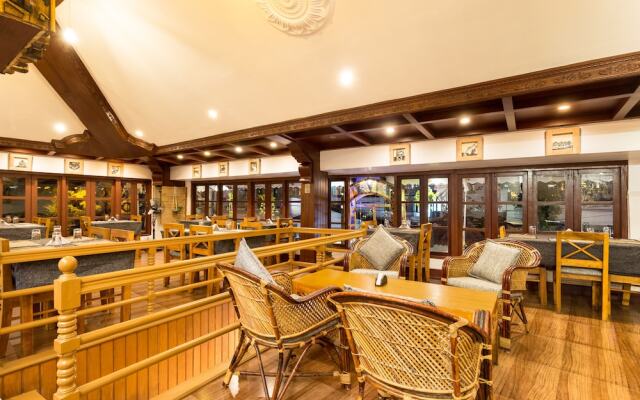 Rasa Hotel, Restaurant & Art Space