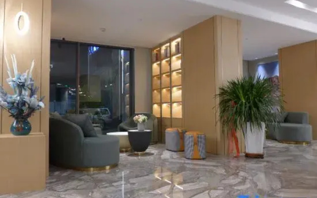SEGA HOTEL (Lanzhou Xigu Jincheng Center)