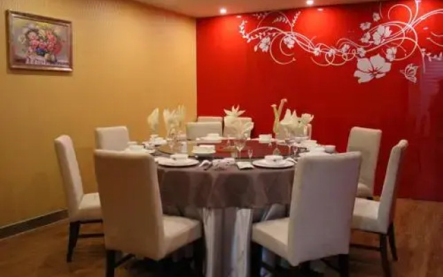Tianjin Tangram Hotel