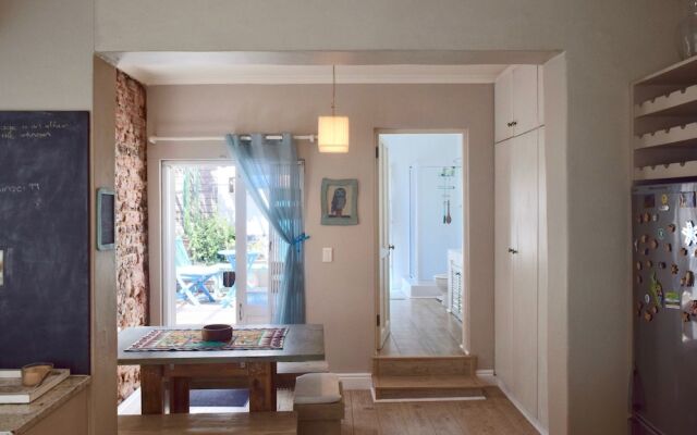 2 Bedroom Home With Private Garden