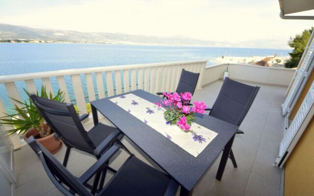 Apartment Mornar Trogir/Arbanija 12693