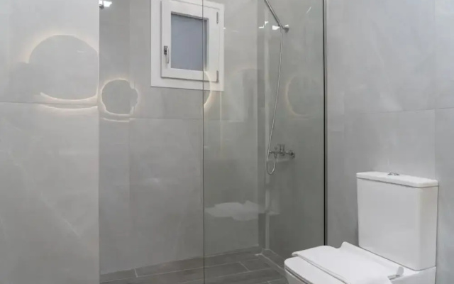Nisimos Modern Apartment