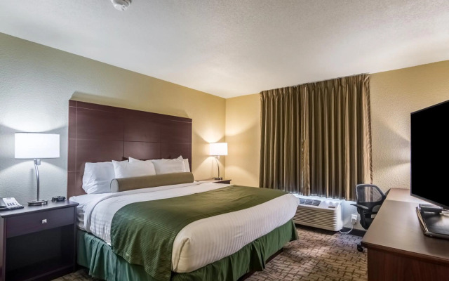 Cobblestone Inn & Suites - Lakin