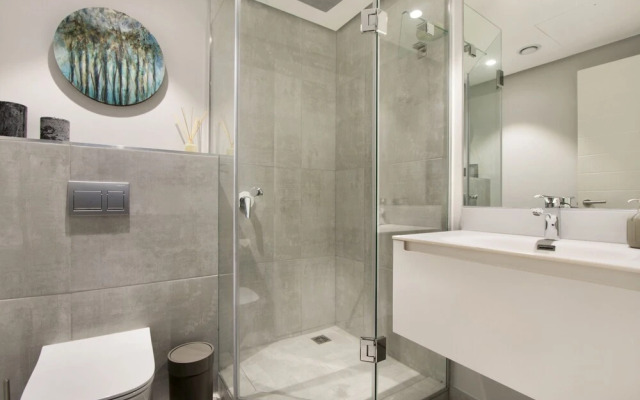 16 On Bree - Unit 2810