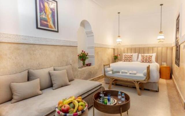 Riad Lala Latifa